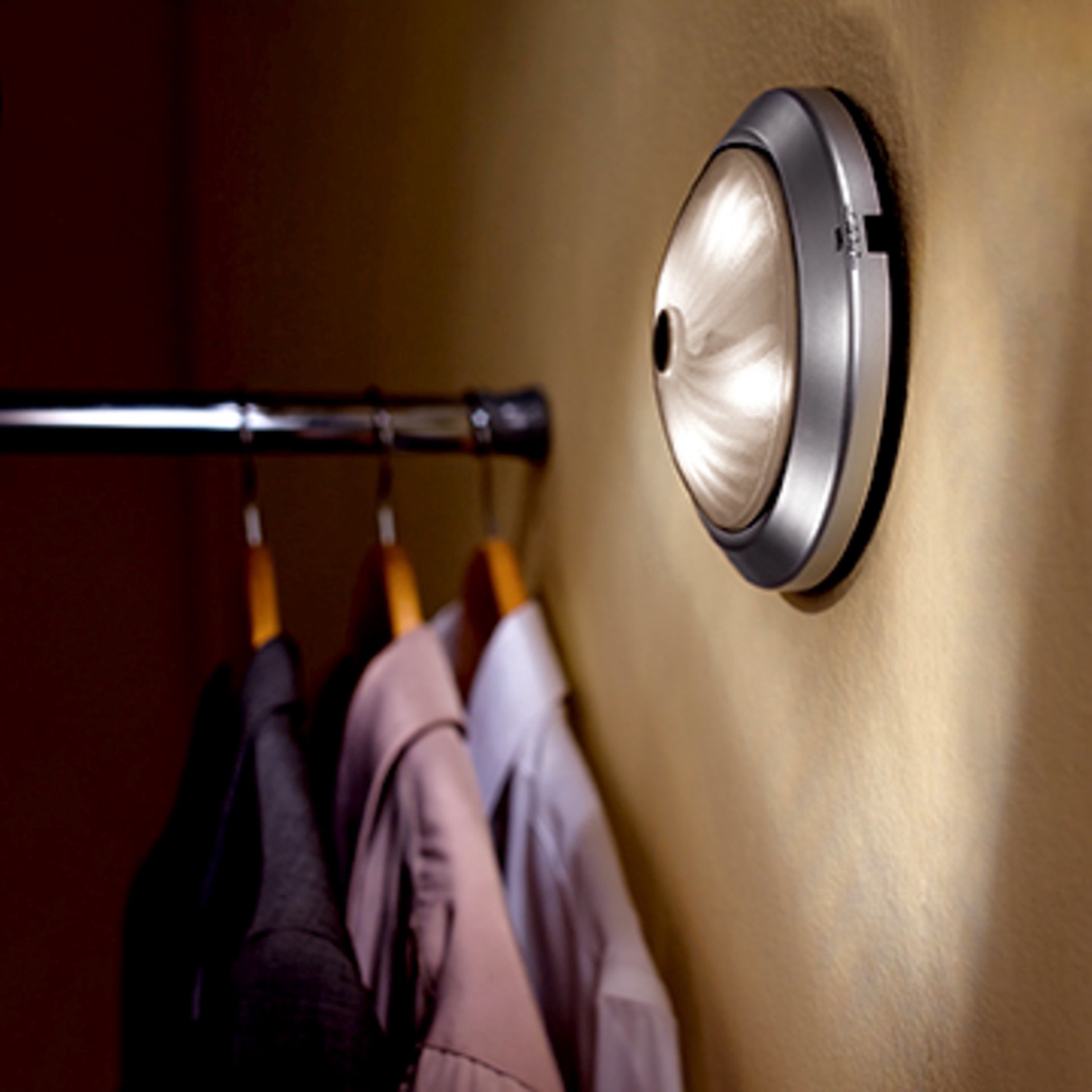 slide 8 of 13, 3m Scotch Permanent Mounting Tape, 1/2 in x 75 in