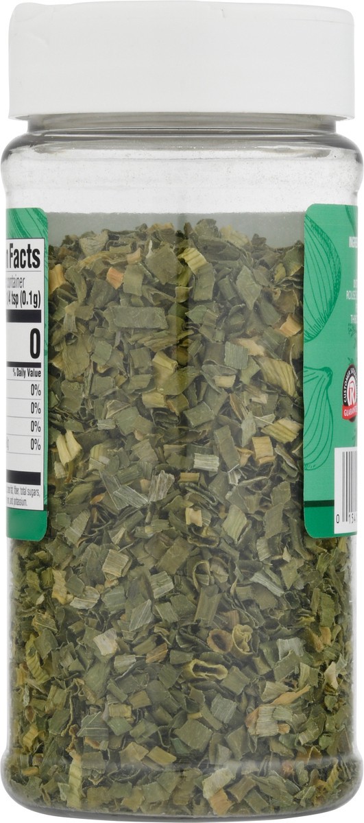 slide 10 of 14, Rouses Markets Rouse Chives, 0.5 oz