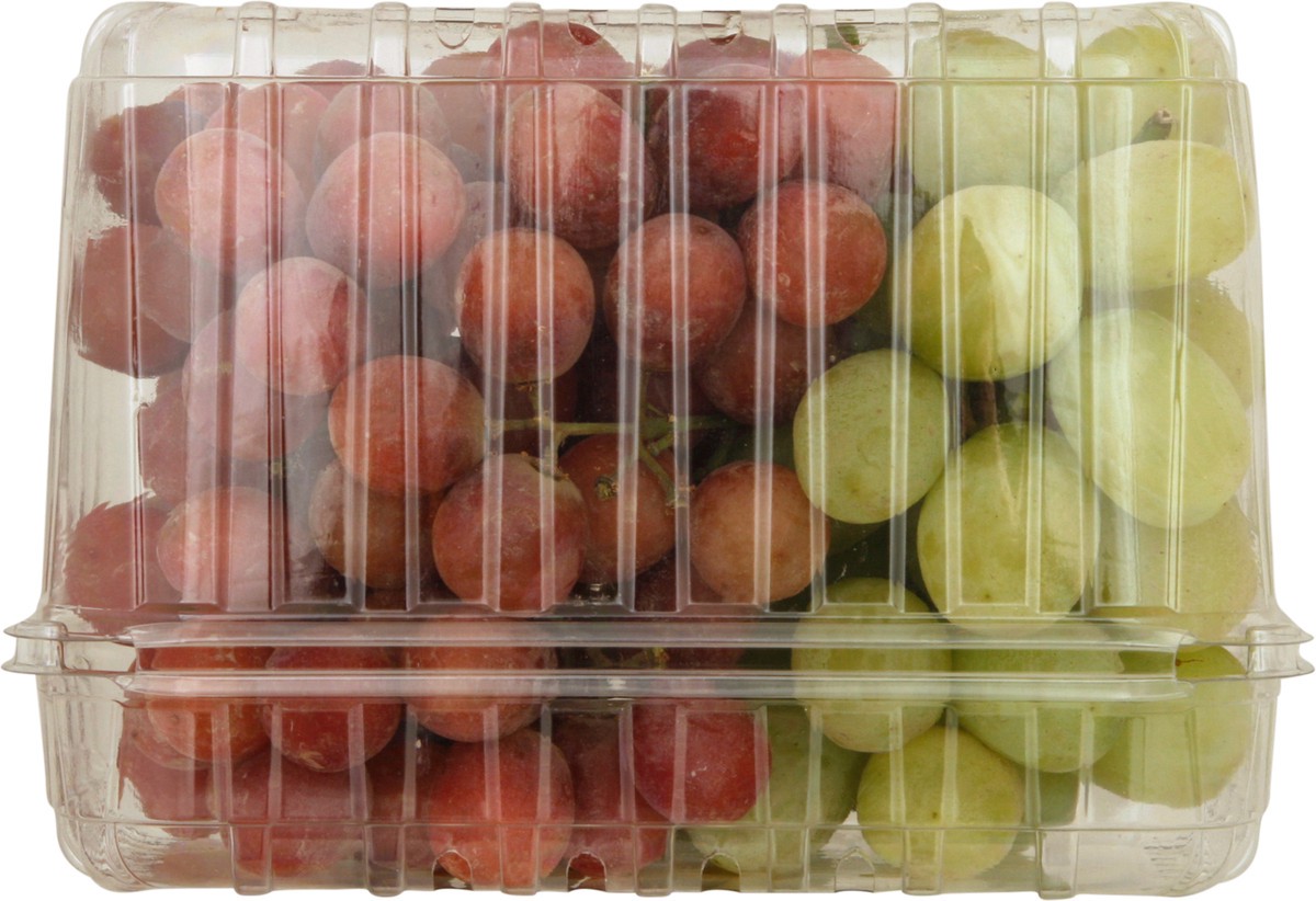 slide 6 of 10, First Street Bi Color Grapes, 2 lb