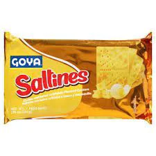 Goya Saltines Cheese and Buttery Crackers 7.76 oz