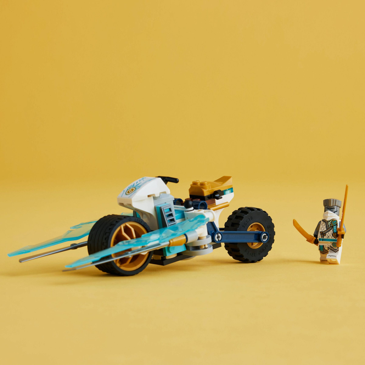 slide 19 of 21, Lego Ninjago Zane's Ice Motorcycle 71816, 1 ct