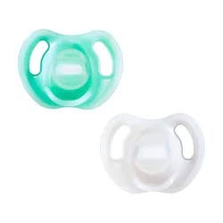 Tommee Tippee Ultra-Light Silicone Pacifier 0-6m, 2 pk
