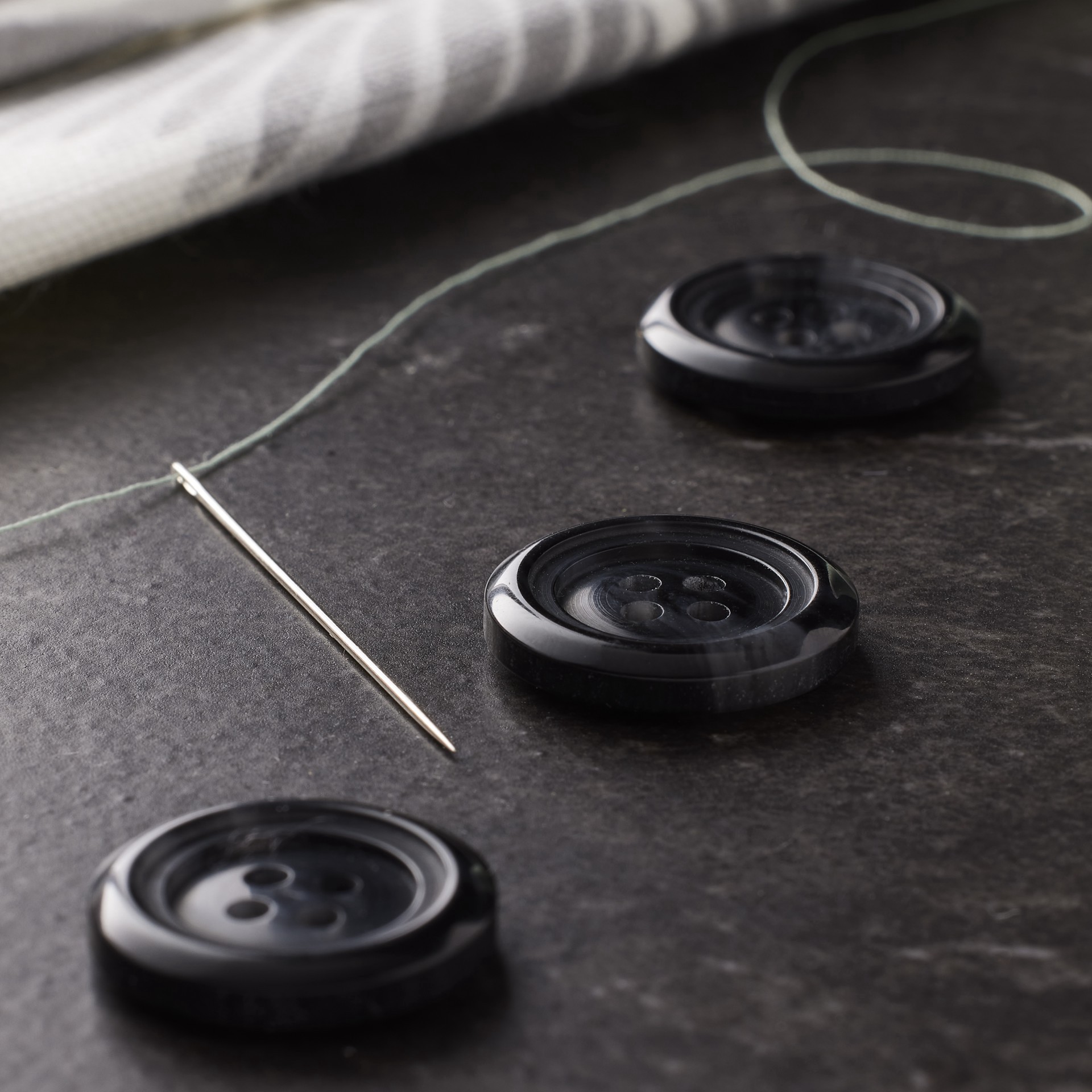 slide 2 of 2, Blumenthal Lansing 3/4" Black Buttons, 3/4 in