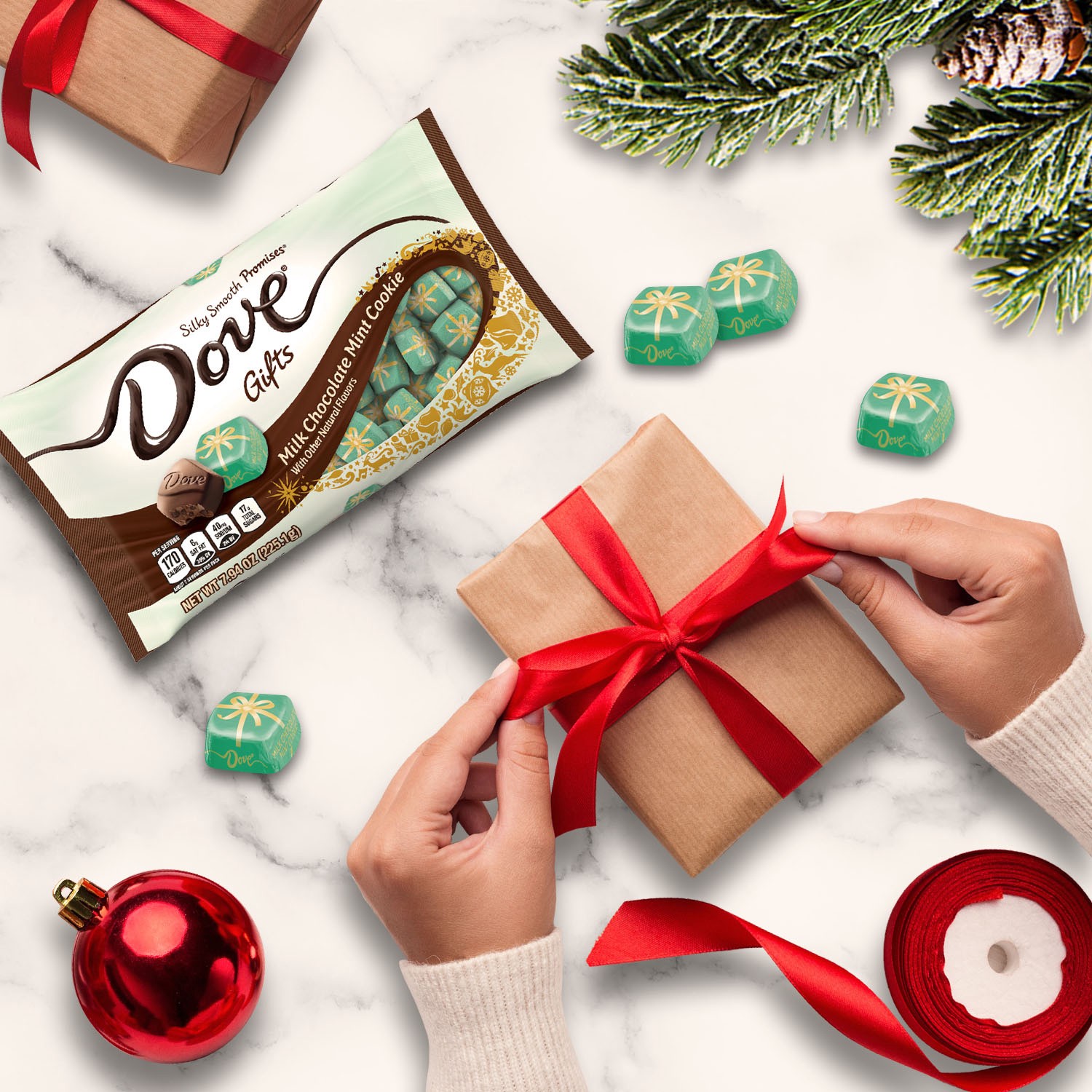 slide 2 of 8, DOVE PROMISES Milk Chocolate Holiday Mint Cookie, 7.94-Ounce Bag, 7.94 oz