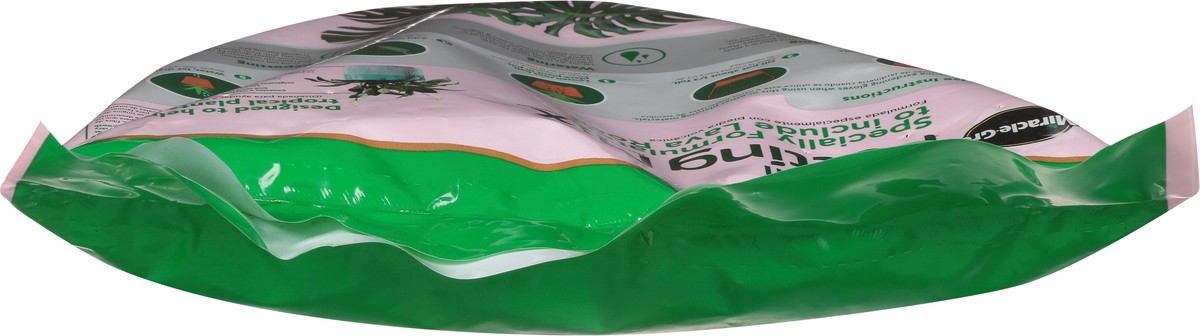 slide 6 of 9, Miracle-Gro Tropical Potting Mix 6 qt, 6 qt
