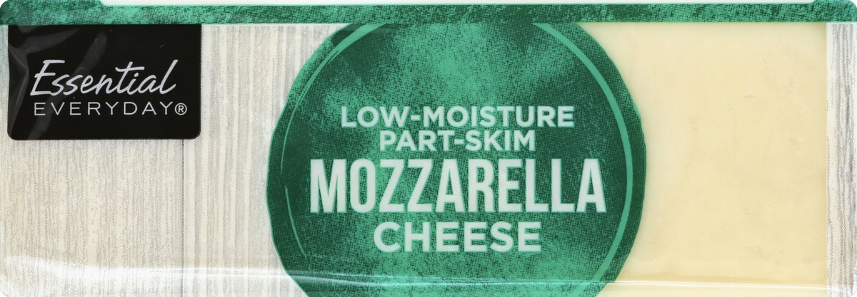 slide 6 of 6, Essential Everyday Cheese, Part Skim, Mozzarella, Low Moisture, 32 oz