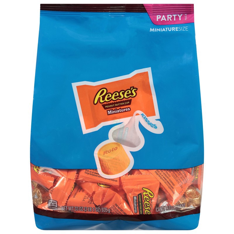 slide 1 of 1, HERSHEY'S, REESE'S and ROLO Miniatures Assorted Flavored Candy Party Pack, 33 oz, 33 oz