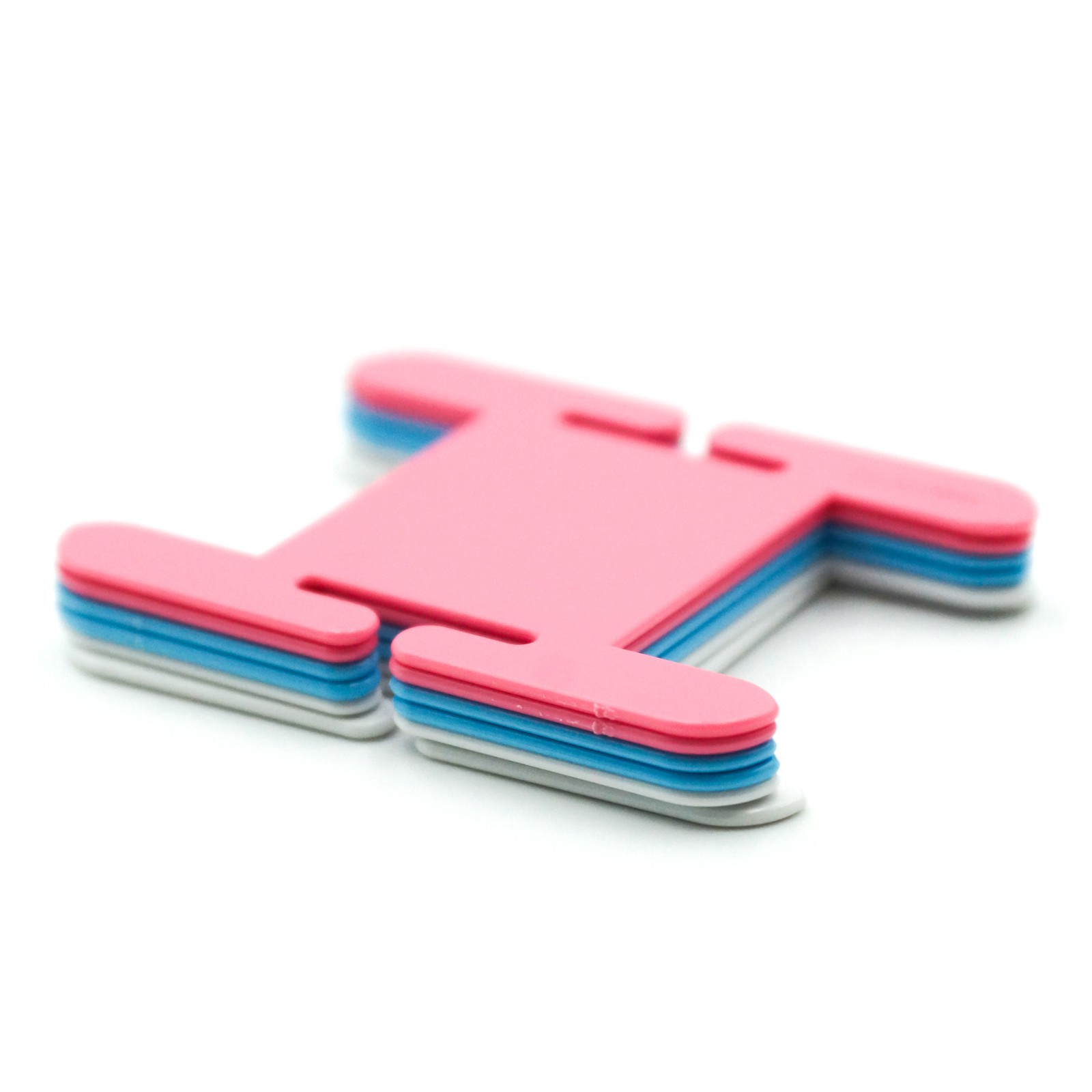 slide 3 of 4, Clover Knitting Bobbin Set, 1.5 in x 2.5 in