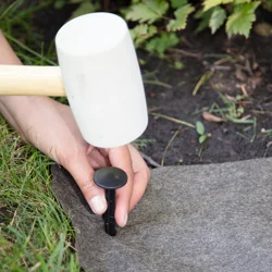 Gardien Plastic Landscape Stakes - 4.25 in - 10 pk