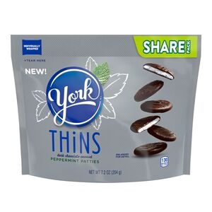slide 1 of 1, York Thins Peppermint Patties Candy, Dark Chocolate Covered Soft Mints, 7.2 Oz, 7.6 oz