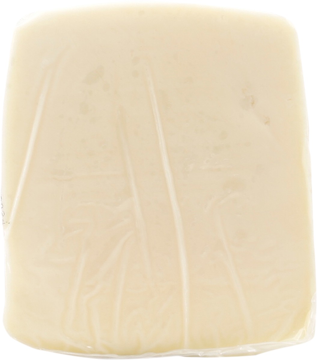 slide 7 of 13, Bashas Fontina Wedge, 8 oz