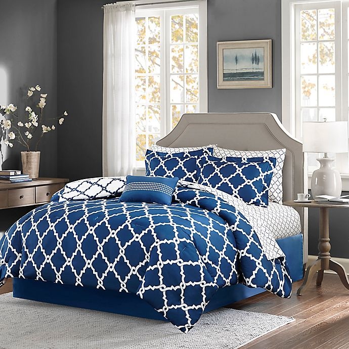 slide 1 of 11, Madison Park Essentials Merritt Reversible King Comforter Set - Navy, 9 ct