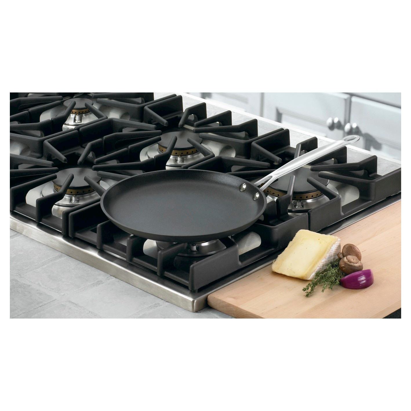 slide 1 of 1, Cuisinart Chef's Classic Nonstick Hard Anodized 10inch Round Griddle/Crepe Pan - 623-24, 1 ct