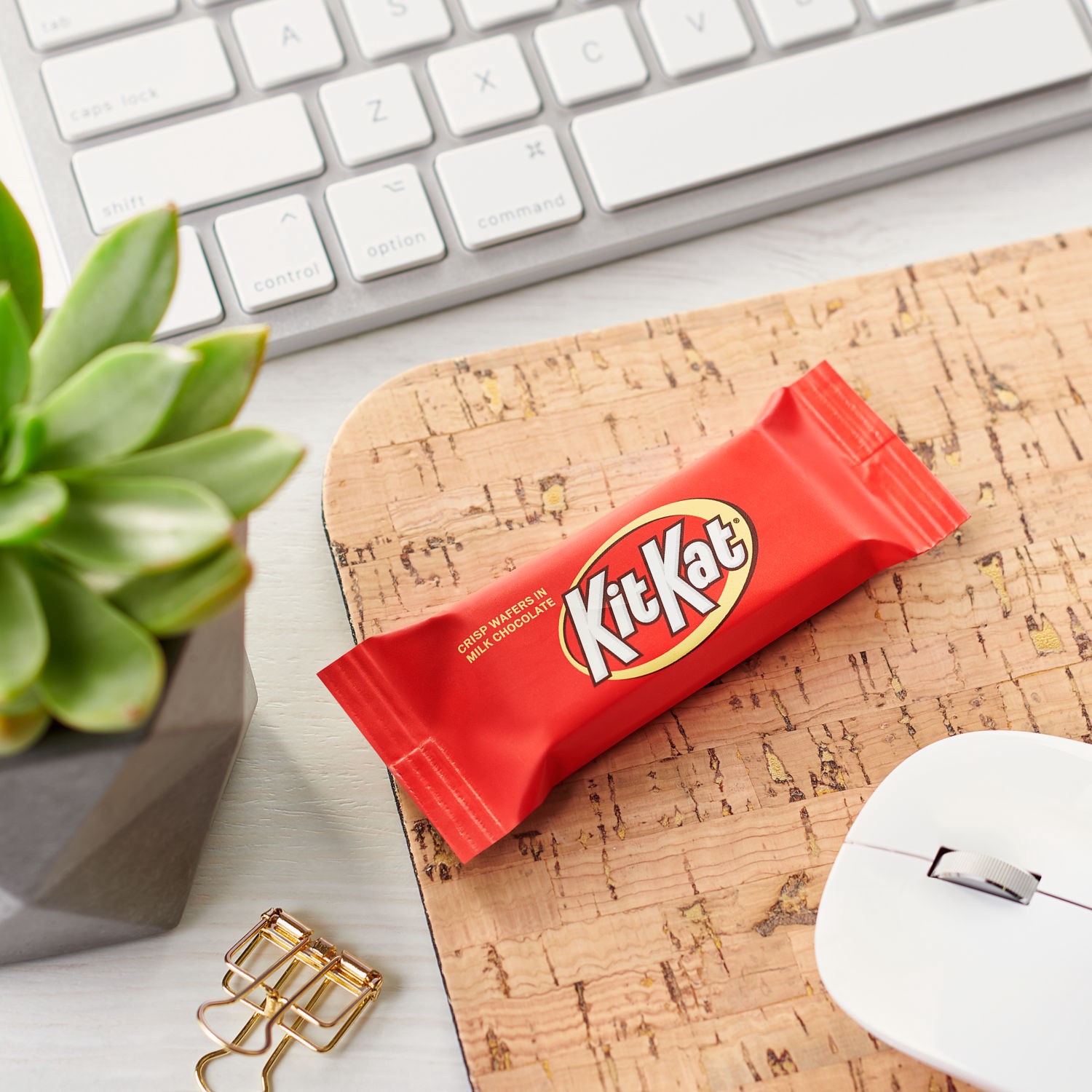 slide 6 of 9, KIT KAT Milk Chocolate Wafer Snack Size, Candy Jumbo Bag, 20.1 oz, 20.1 oz