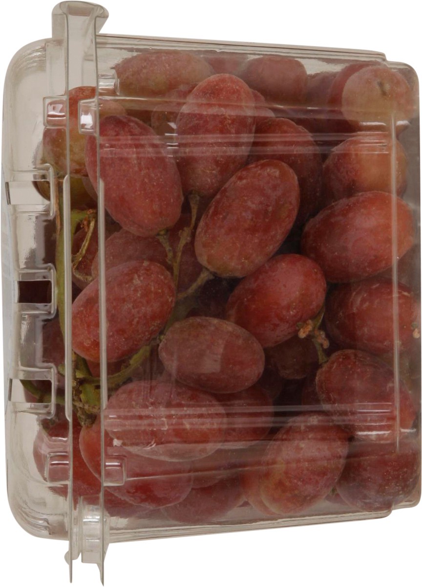 slide 3 of 12, Eat Well Organics Seedless Organic Red Grapes 1 lb, 16 oz