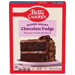 Betty Crocker Favorites Super Moist Chocolate Fudge Cake Mix, Holiday Baking, 13.25 oz