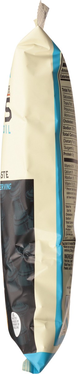 slide 2 of 9, Southern Recipe Small Batch Sea Salt & Cracked Black Pepper Flavored Pork Rinds 2 oz, 2 oz