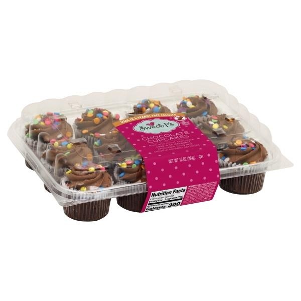 slide 1 of 1, Sweet P's Bake Shop Chocolate Cupcakes With Chocolate Icing And Colorful Confetti Sprinkles, 12 ct; 10 oz