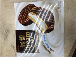 Lotte Custard Cream Cakes