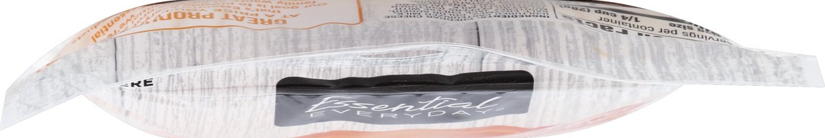 slide 4 of 6, Essential Everyday Cheese, Cheese Blend, Nacho, Fancy Cut, 8 oz