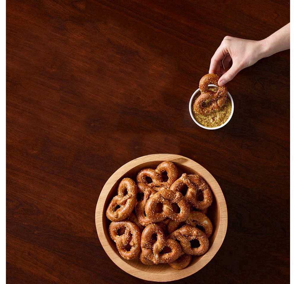 slide 52 of 80, Snyder's of Hanover Pretzels, Sourdough Hard Pretzels, Family Size 16 Oz Bag, 16 oz