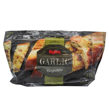slide 1 of 1, Hy-Vee Garlic Baguette, 9.4 oz