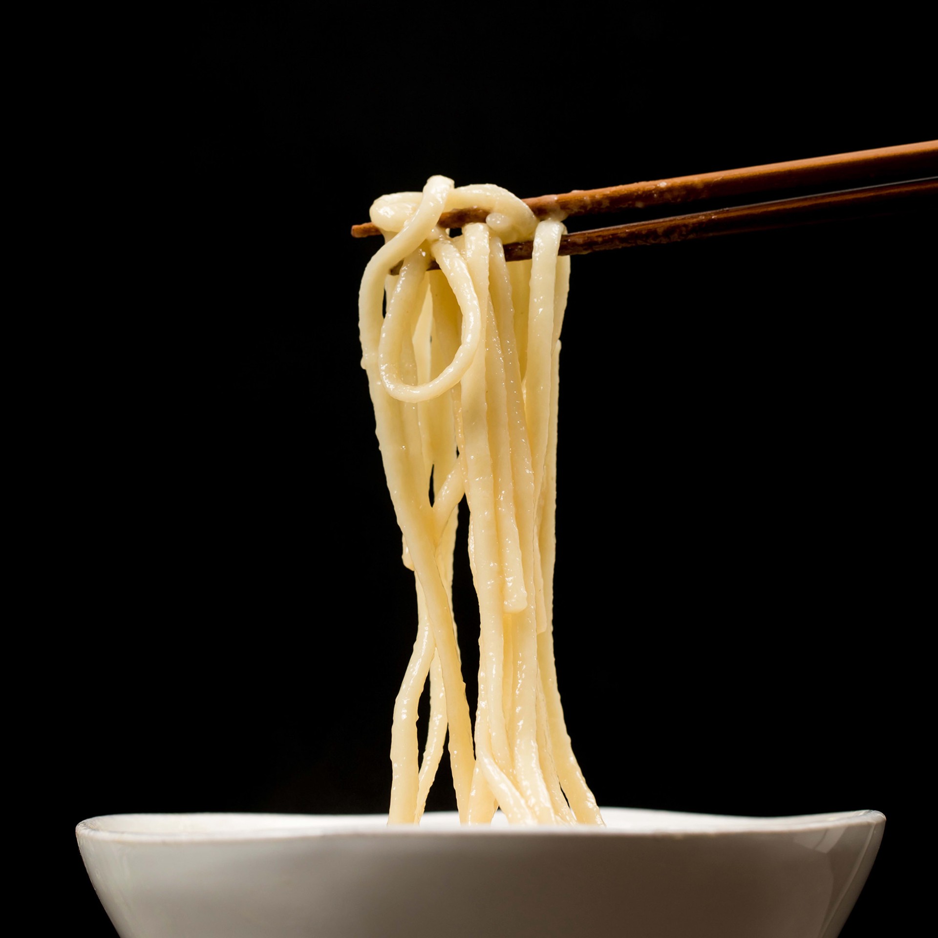 slide 5 of 5, Simply Asia Japanese Style Udon Noodles, 14 oz