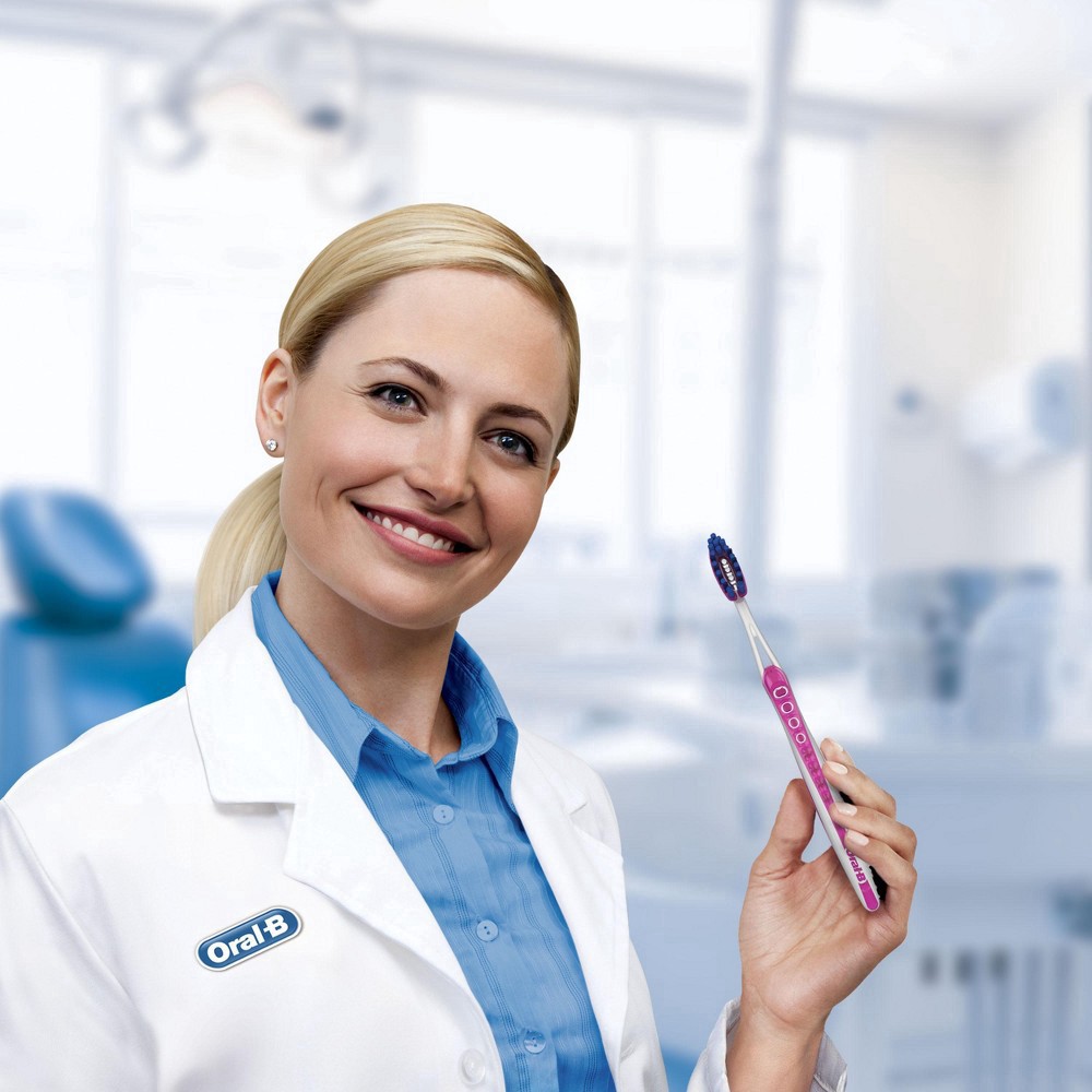 slide 10 of 11, Oral-B Oral B Toothbrush 3D White Pro Flex Soft, 2 ct