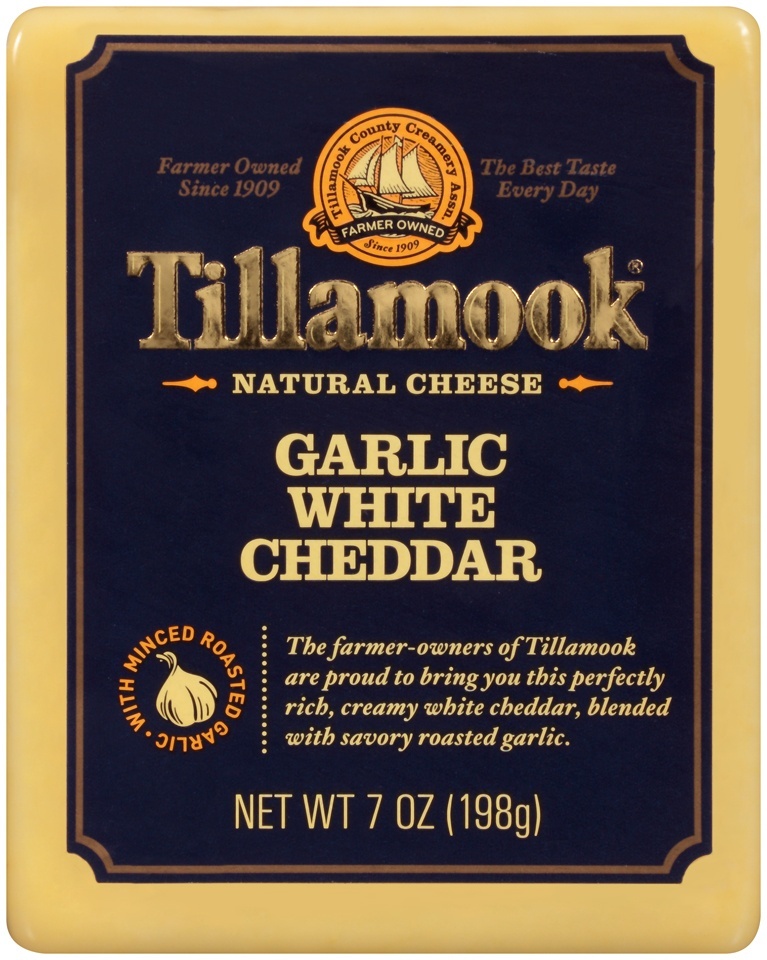 slide 1 of 1, Tillamook Garlic White Cheddar Cheese, 7 oz