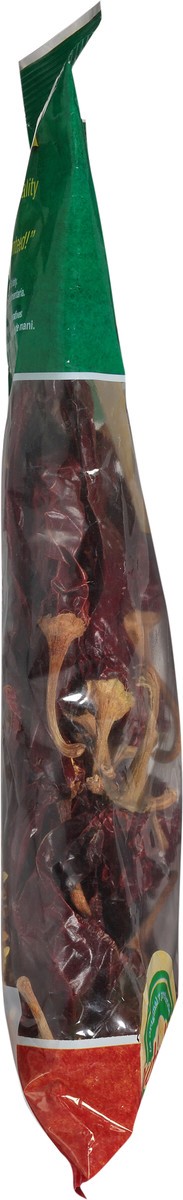 slide 2 of 9, El Guapo Whole California Chili Pods (Chile California Entero), 7.5 oz, 7.5 oz