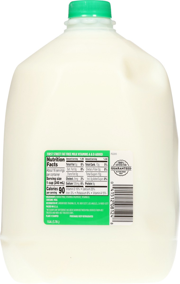 slide 11 of 13, First Street Fat Free Milk, 128 oz