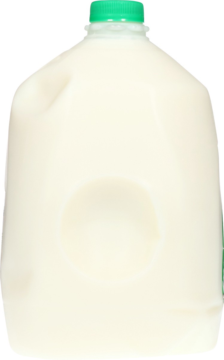 slide 8 of 13, First Street Fat Free Milk, 128 oz