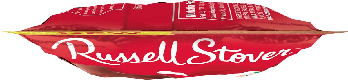slide 7 of 10, RUSSELL STOVER Christmas Sugar Free Caramel Chocolate Candy Ornament, 1.3 oz., 1.3 oz