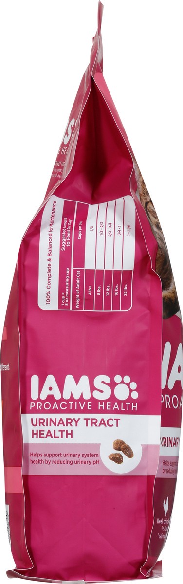 slide 5 of 9, Iams™ ProActive Health™ Urinary Tract Health with Chicken Premium Cat Food 3.5 lb. Bag, 3.5 lb