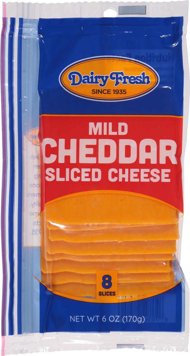 slide 6 of 9, Dairy Fresh Cheese Sliced Mild Ched, 1 ct