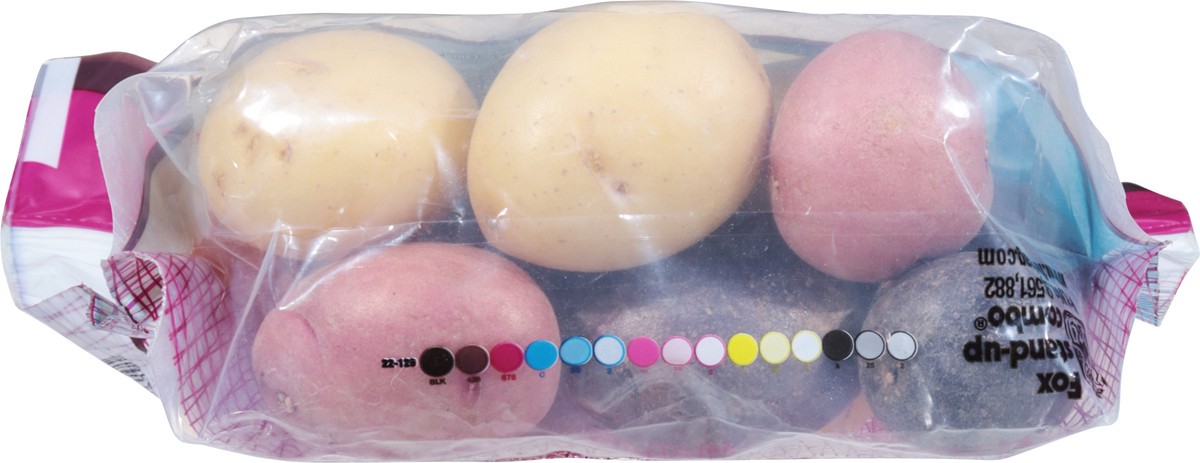 slide 6 of 12, Potato Inspirations Celebration Blend Bite-Size Potatoes 24 oz, 24 oz