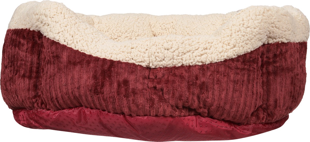 slide 5 of 9, Aspen Pet Pet Bedding Small Beds 1 ea, 1 ct