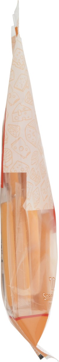 slide 6 of 14, Rouses Markets Sharp Cheddar Snack Cheese 10 - 0.75 oz Packs, 10 ct