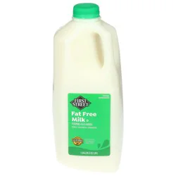 First Street Fat Free Milk - 64 oz