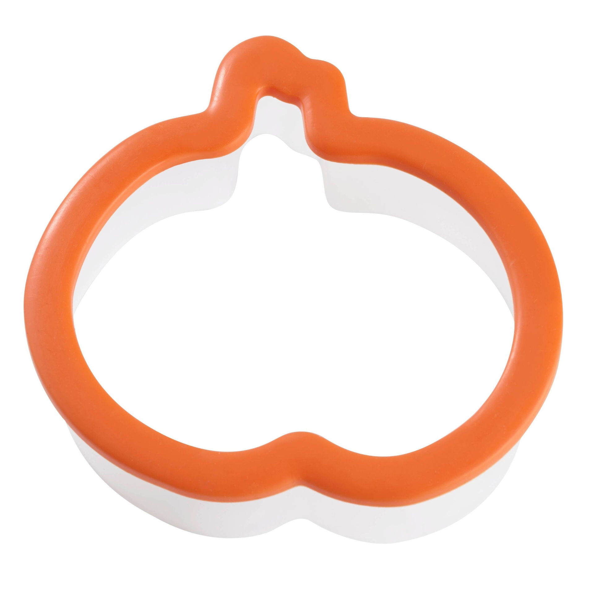 slide 1 of 1, Wilton Plastic Grippy Jack-O-Lantern Cookie Cutter Orange, 1 ct