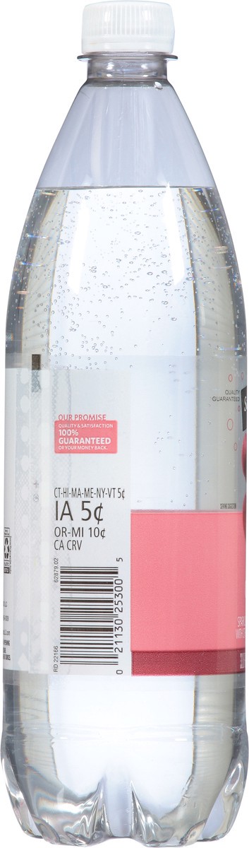 slide 7 of 11, Signature Select Wild Cherry Flavored Sparkling Water Beverage 33.8 fl oz, 33.8 fl oz