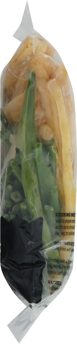 slide 9 of 9, Crystal Valley Green & Yellow French Beans, 12 oz