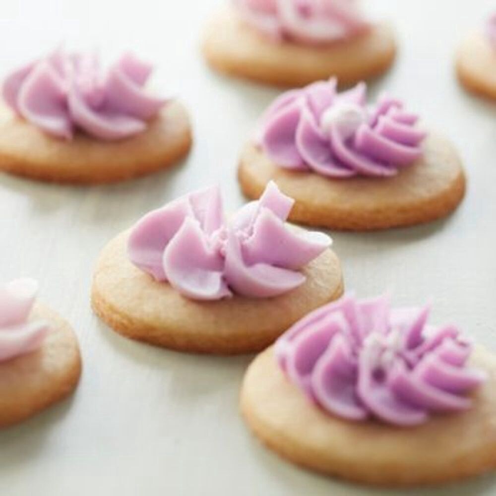 slide 4 of 6, Wilton 4-Piece Nesting Circle Cookie Cutters, 4 ct