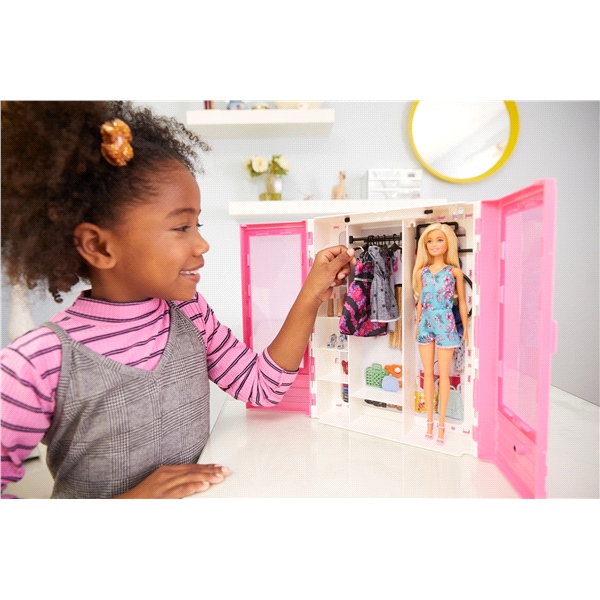 slide 4 of 17, Barbie Ultimate Closet & Doll Set, 1 ct