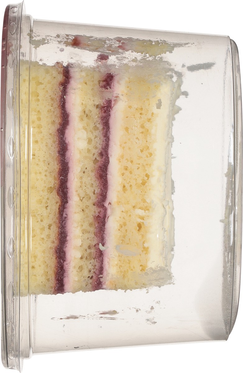 slide 4 of 11, Lunds & Byerlys White Chocolate Raspberry Shortcake Square 6.0 oz, 6 ct