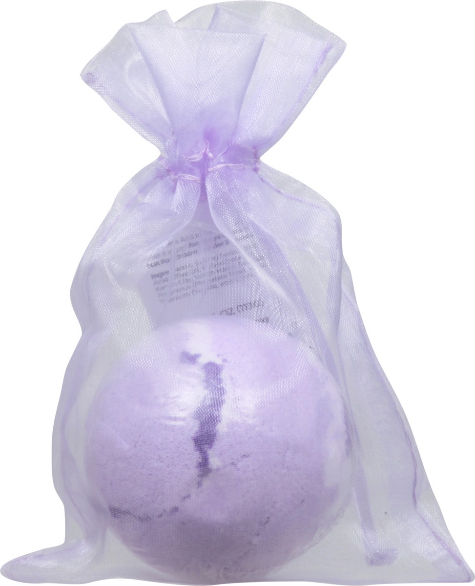 slide 2 of 13, Enfusia Lavender Fizz & Foam Bath Bomb 4 oz, 4 oz