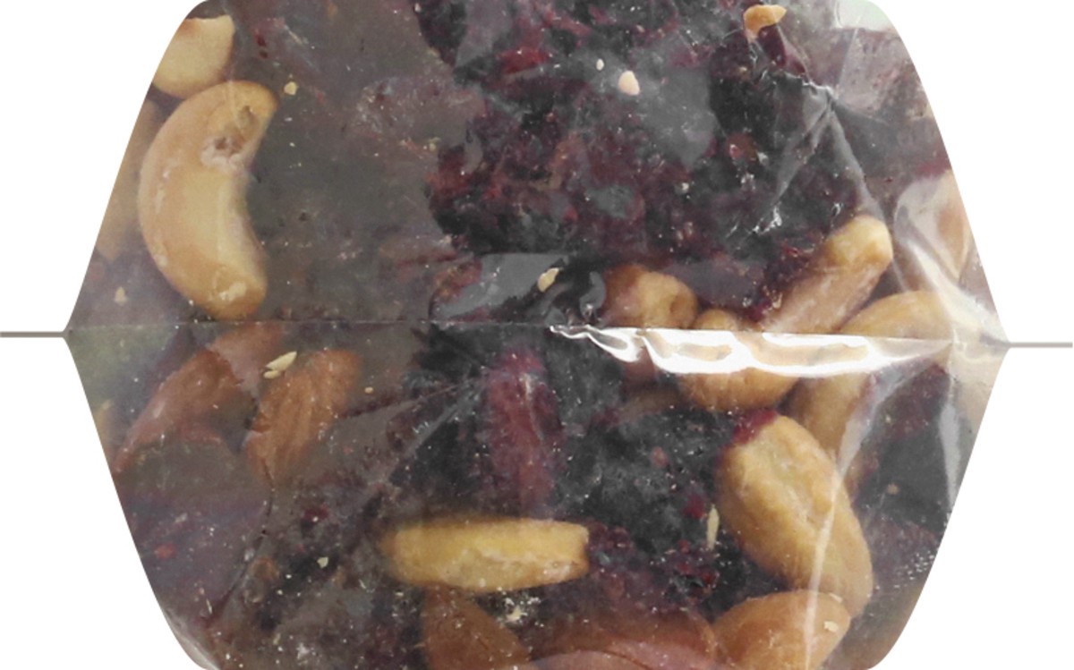 slide 10 of 12, DSD Merchandisers Almond, Cashew & Cranberry Trail Mix 18 oz, 18 oz