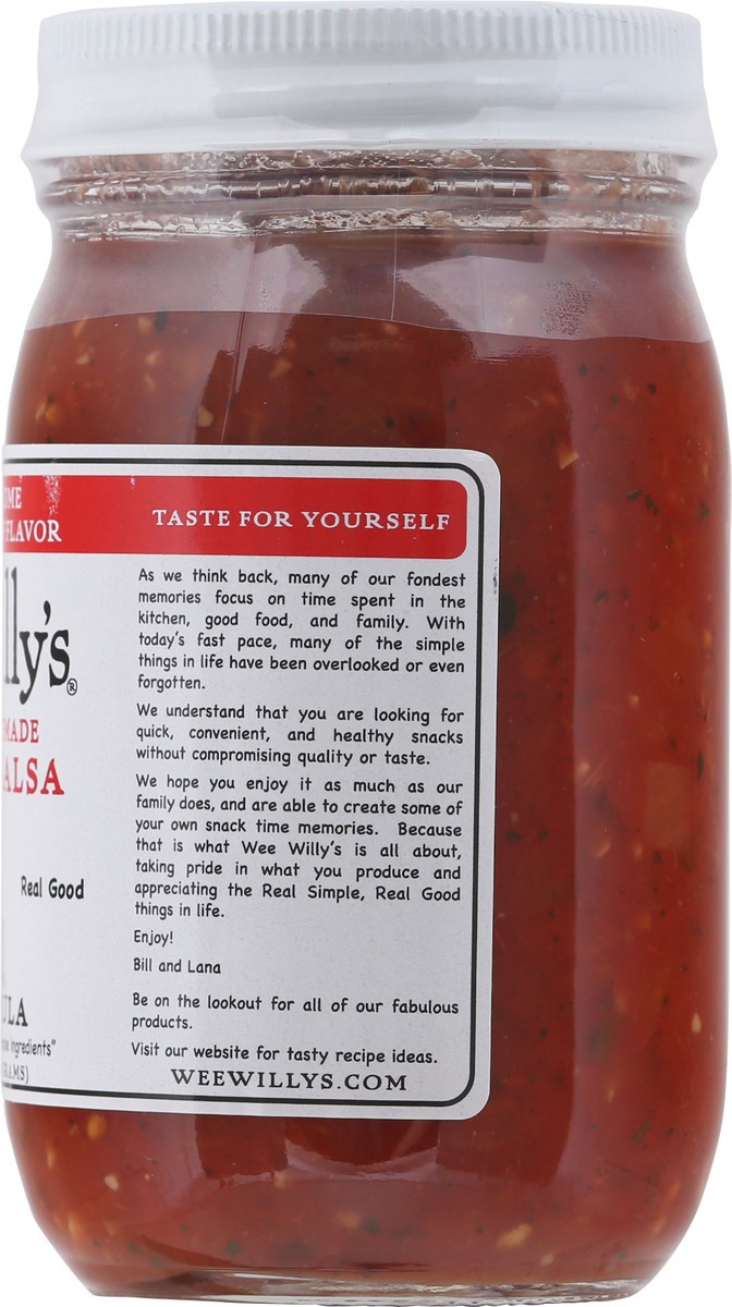 slide 2 of 12, Wee Willy's Hot Chunky Salsa,