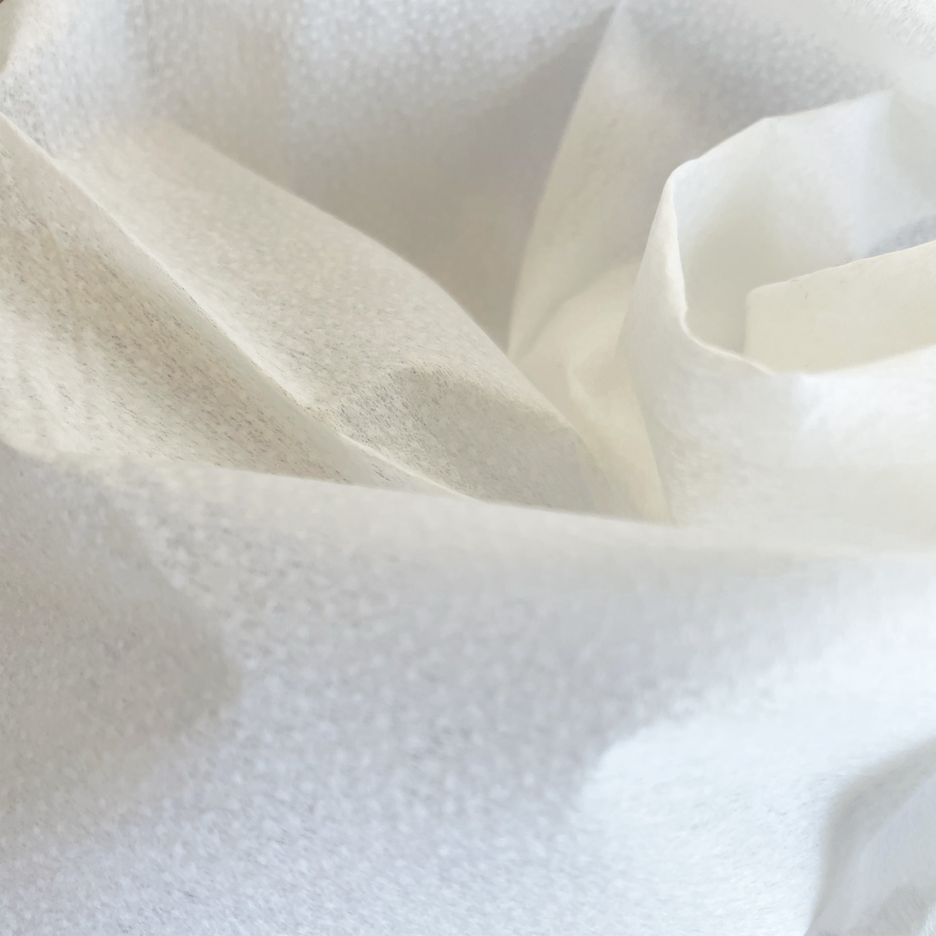 slide 3 of 3, Pellon 911ff Fusible Featherweight Interfacing, 60 in x 1 yd