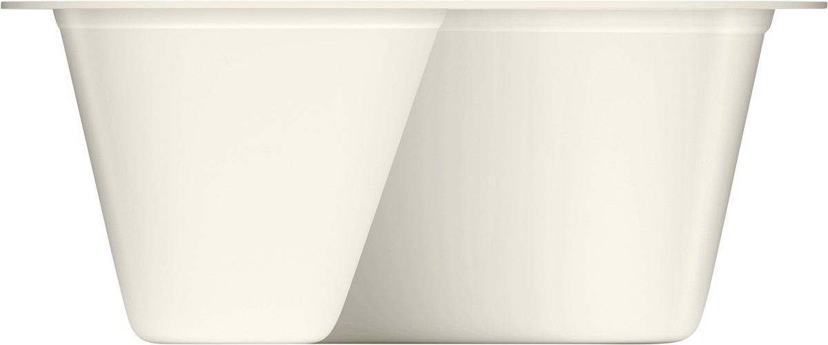 slide 7 of 9, Chobani Flip Greek Lowfat Perfect Peach Cobbler Yogurt 4.5 oz, 4.5 oz